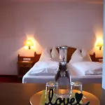 Hotel Gasthof Kroell, Nationalpark Sommercard, 60 Attraktionen, Restaurant Mit Regionaler Kueche Hotel Niedernsill