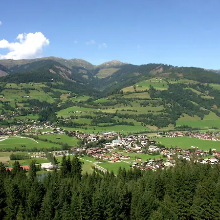 Kroell, 4 Skigebiete In Unmittelbarer Naehe, Restaurant Mit Regionaler Kueche 3*