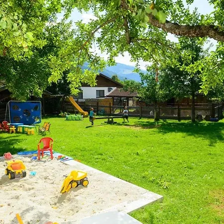 Kroell - Inkl Nationalpark-karte, 1 X Grossglockner Hochalpenstrasse Kostenlos, Verschiedene Bergbahnen Kostenlos, Badesee Kostenlos, Bus & Kostenlos, Regionale Kueche 3* Niedernsill
