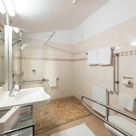 Kröll Nationalpark-card, Bergbahnen, Großglockner, Restaurant Mit Regionaler Küche Hotel