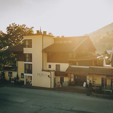 Hotel Kroell, 1x Grossglockner Kostenlos, Bis 12 Jahre Frei, Restaurant Mit Regionaler Kueche 3*