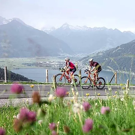Kroell, 1x Grossglockner Kostenlos, Bis 12 Jahre Frei, Restaurant Mit Regionaler Kueche