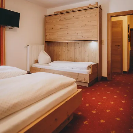 Kroell, 1x Grossglockner Kostenlos, Bis 12 Jahre Frei, Restaurant Mit Regionaler Kueche 3* Niedernsill